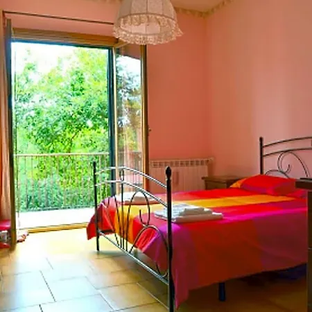 Bed and Breakfast Le Tre Rose Di Maria *